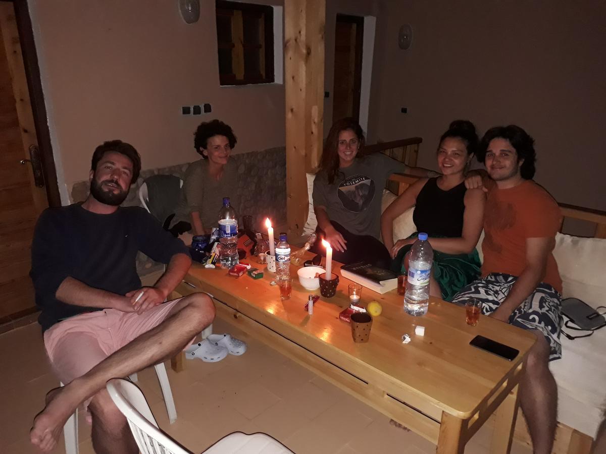Playa Surf House Bed & Breakfast Azazoul ภายนอก รูปภาพ